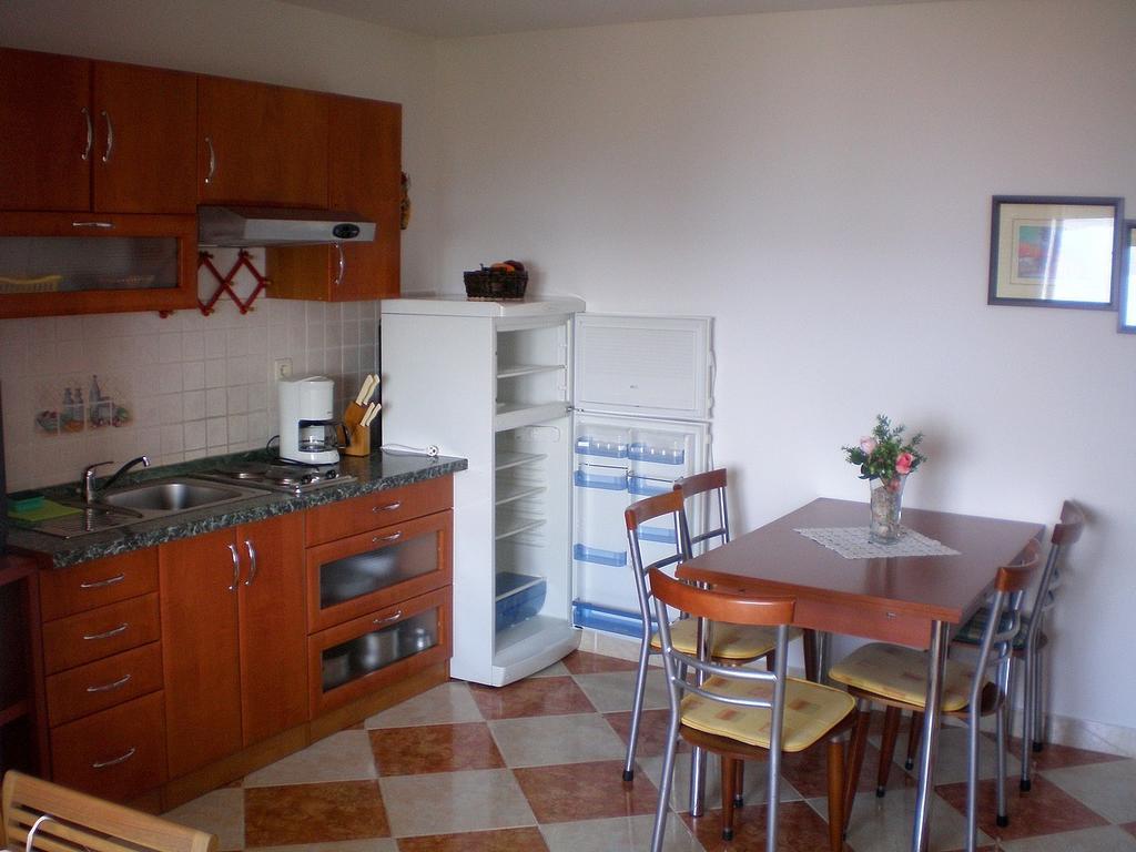 Apartments Boras Selce Phòng bức ảnh